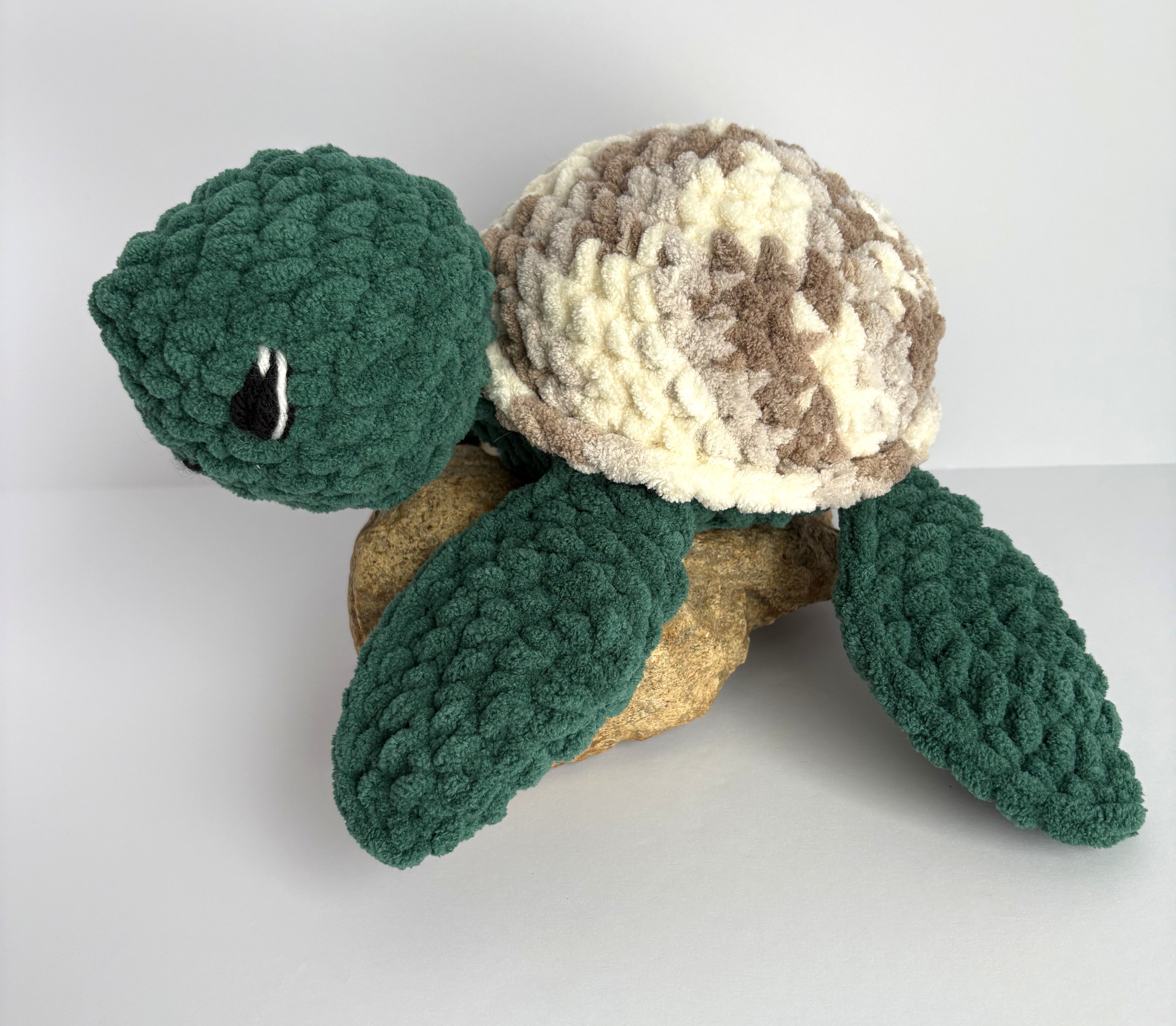 Sea Turtle Plushie- Sewn Eyes