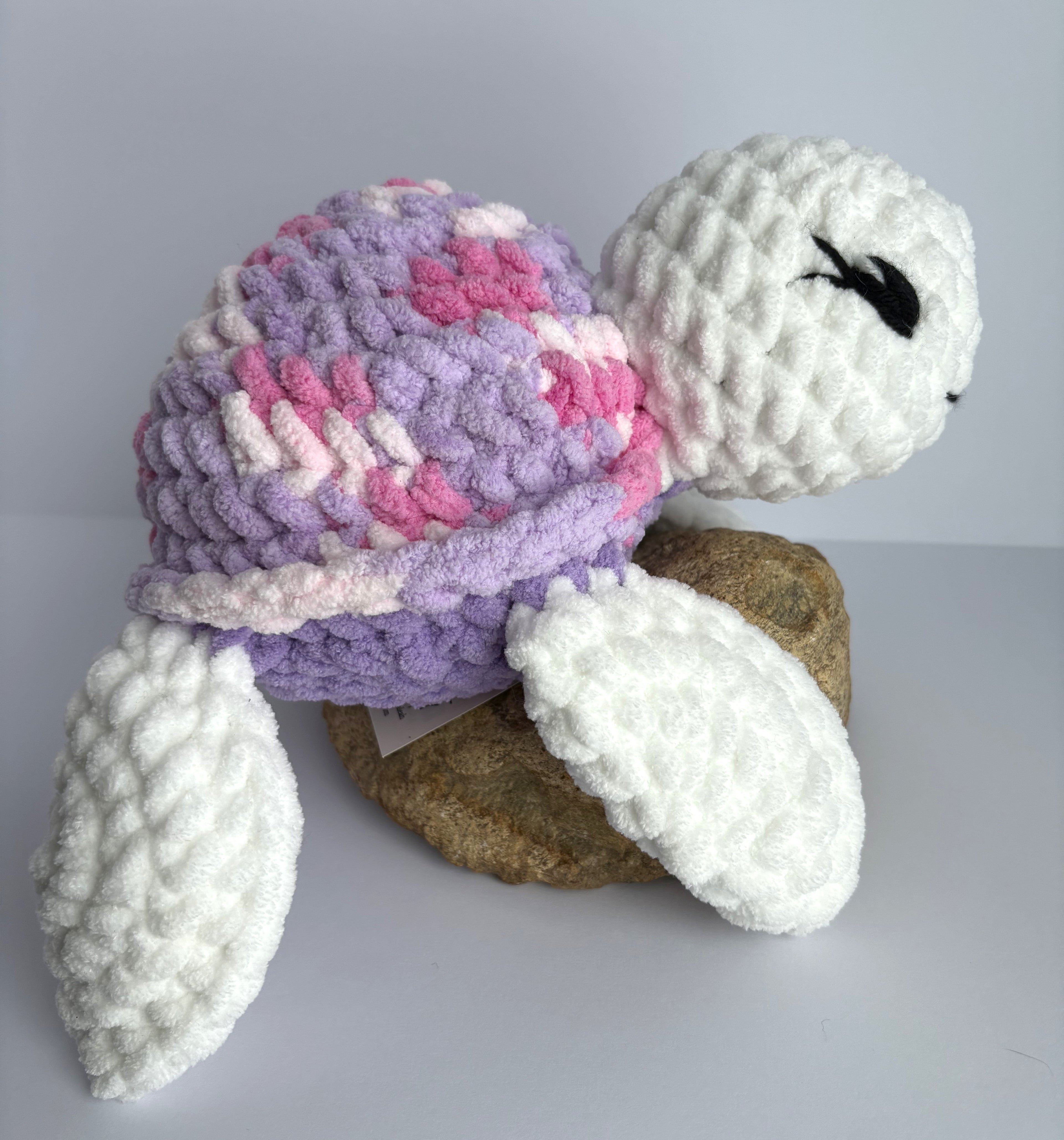 Sea Turtle Plushie- Sewn Eyes